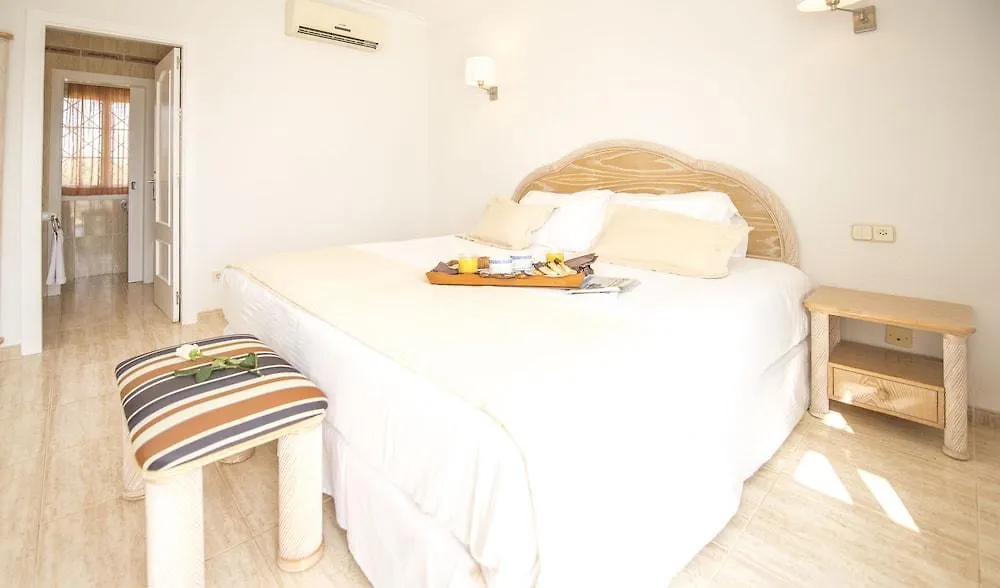 Ona Village Cala D'Or Aparthotel